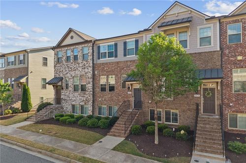 4468 Dunblane Ave, Sugar Hill, GA, 30518-6424 | Card Image