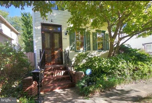 6555 Maple Ave, Pennsauken, NJ, 08109-2826 | Card Image