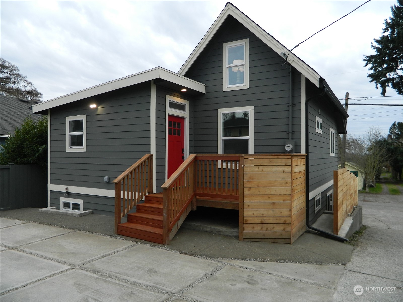 77th St, Seattle, WA 98117