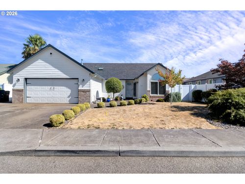 245 Taurus St, Molalla, OR, 97038-8321 | Card Image