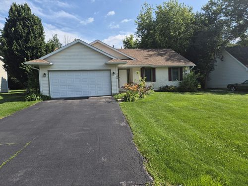 140 Lamplighter Loop Se, Poplar Grove, IL, 61065-9184 | Card Image