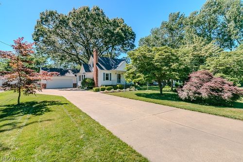 44 Fruitland Ave, Painesville, OH, 44077-4834 | Card Image