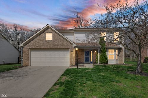 7738 Bright Leaf Cir, Indianapolis, IN, 46239-8730 | Card Image
