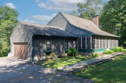 39 Rogers Rd, Hampton, CT, 06247-1507 | Card Image