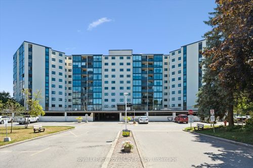 713-19 Woodlawn Rd E, Guelph, ON, N1H7B1 | Card Image