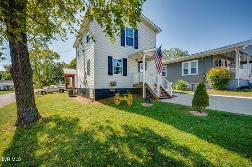 702 Riverside Ave, Kingsport, TN, 37660-3532 | Card Image