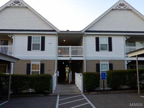 7302 Spring Creek Ln, O Fallon, MO, 63368-7510 | Card Image