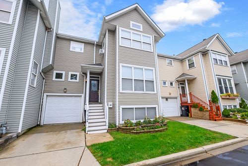 d-4234 N Kolmar Ave, Chicago, IL, 60641-1964 | Card Image