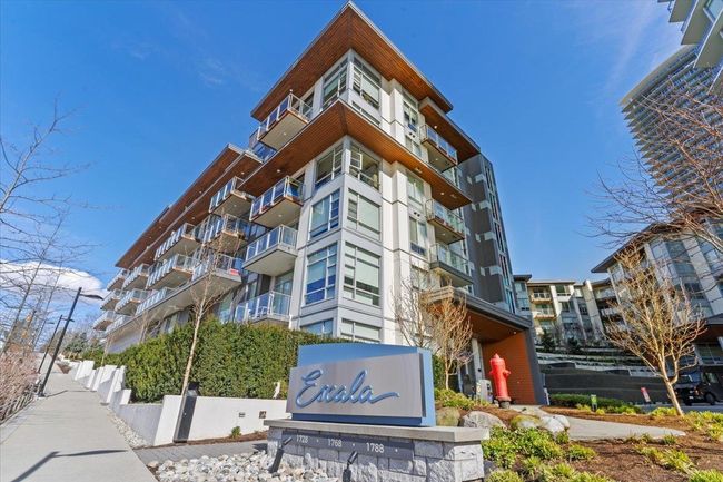 108 - 1728 Gilmore Avenue, Condo with 2 bedrooms, 2 bathrooms and 1 parking in Burnaby BC | Image 1