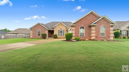 3 Silverleaf Ln, Texarkana, TX, 75503-5119 | Card Image