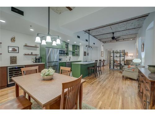 unit-307-300 Wall St, Saint Paul, MN, 55101-2475 | Card Image