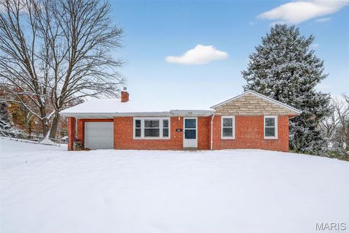 1221 Thatcher Ave, Saint Louis, MO, 63135-1716 | Card Image
