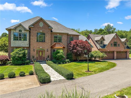 548 Lang Rd, Sewickley, PA, 15143-2471 | Card Image