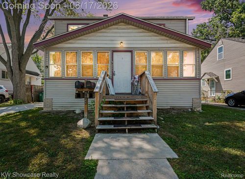 3021 Goodrich St, Ferndale, MI, 48220-1072 | Card Image
