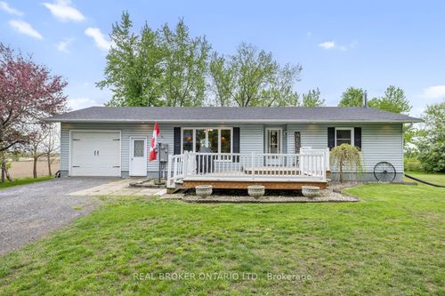 11590 Mcintosh Rd, Inkerman, ON, K0E1J0 | Card Image