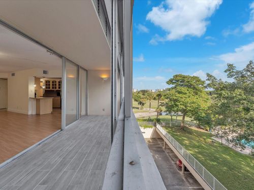 apt-4d-6901 Environ Blvd, Lauderhill, FL, 33319-4241 | Card Image