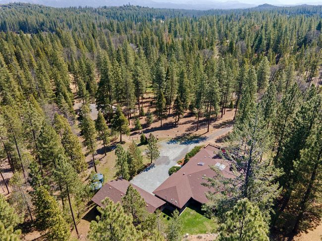 10415 - 10415 Mcmahon Rd, House other with 3 bedrooms, 5 bathrooms and null parking in Coulterville CA | Image 22