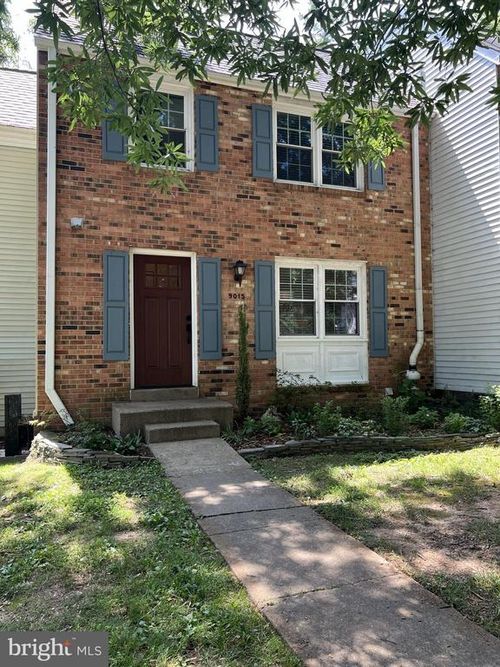 9015 Piney Grove Dr, FAIRFAX, VA, 22031-2060 | Card Image