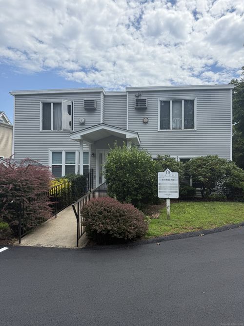 18 Cherry St, Milford, CT, 06460-3485 | Card Image