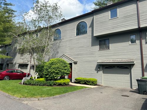 10-10 Eastview Dr, Brookfield, CT, 06804-3407 | Card Image