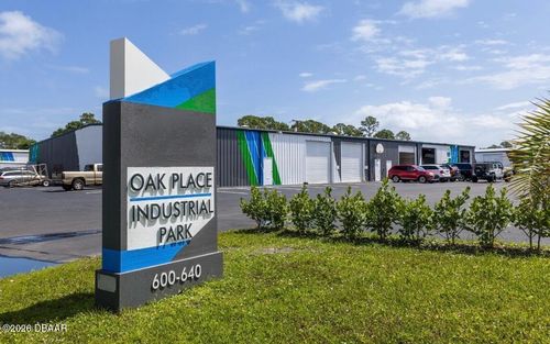 604 Oak Place, Port Orange, FL, 32127 | Card Image