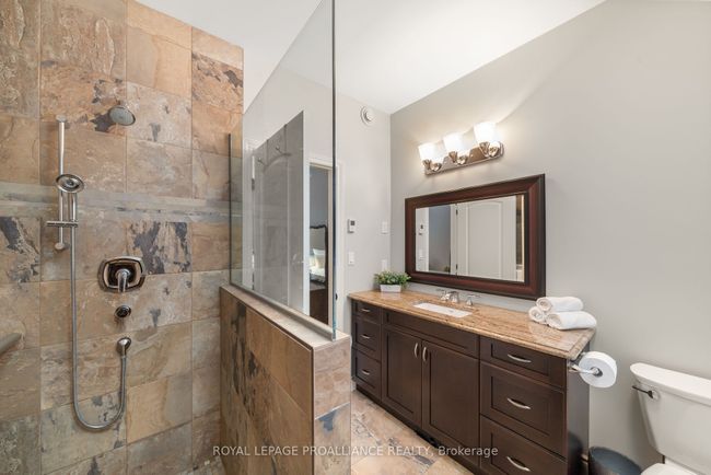 18 Windwhisper Dr, House other with 3 bedrooms, 2 bathrooms and 7 parking in Plainfield ON | Image 24