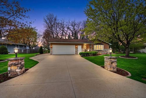 1296 Lakeview Lane, FOX CROSSING, WI, 54952 | Card Image