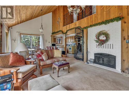 200 Porcupine Pl, Oliver, BC, V0H | Card Image