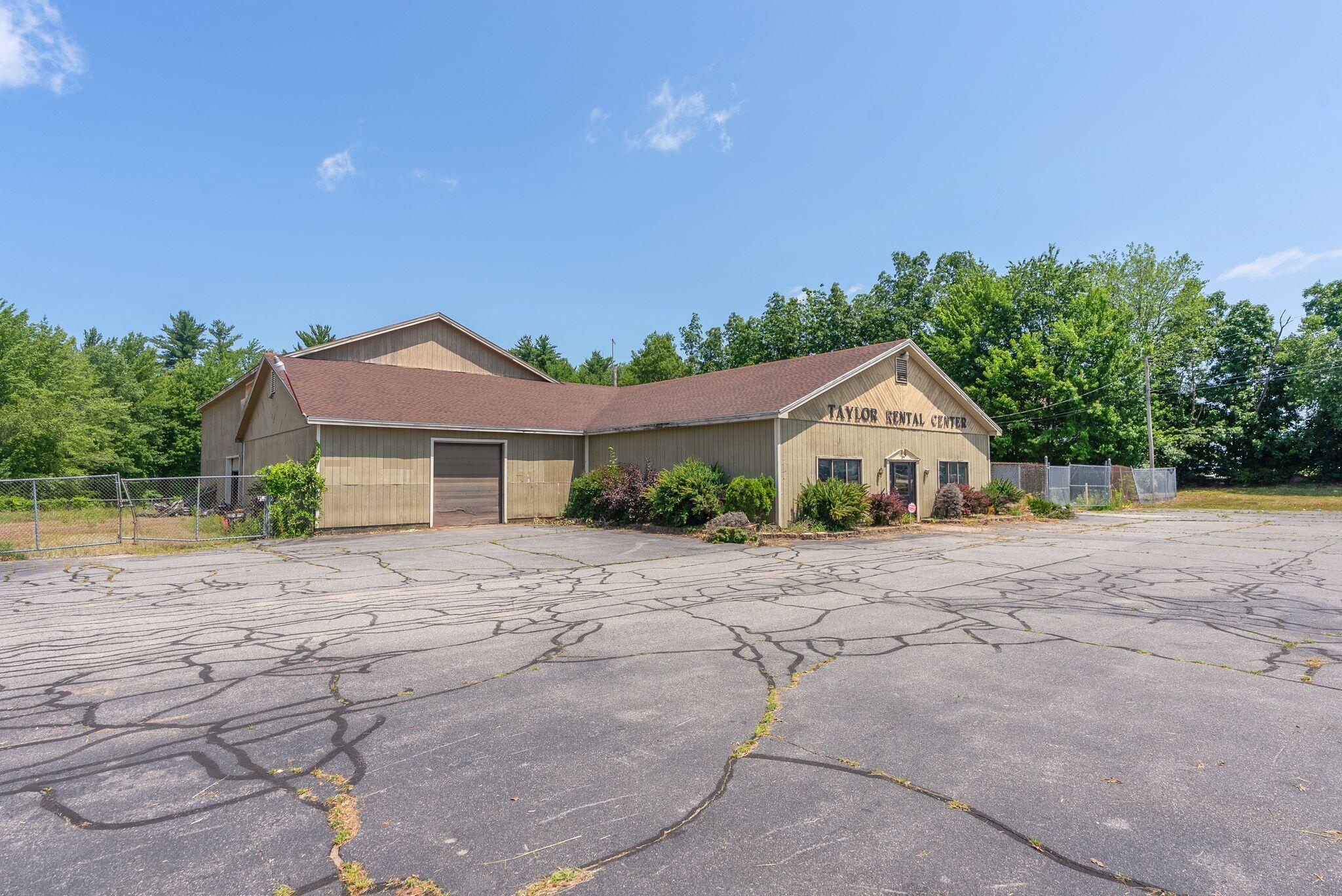 Commercial Sale in Sanford 3