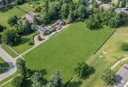 1717 Clays Spring Ln, Lexington, KY, 40502-1950 | Card Image