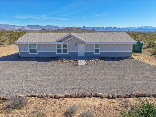 5874 N Ehrenberg Rd, Golden Valley, AZ, 86413 | Card Image