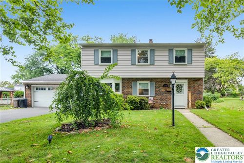2718 Boyd St, BETHLEHEM, PA, 18017-4114 | Card Image