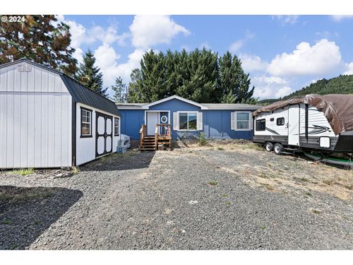 548 Locust Ct, Yoncalla, OR, 97499 | Card Image