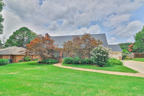 1509 Hillcrest Dr, Jonesboro, AR, 72401-5123 | Card Image
