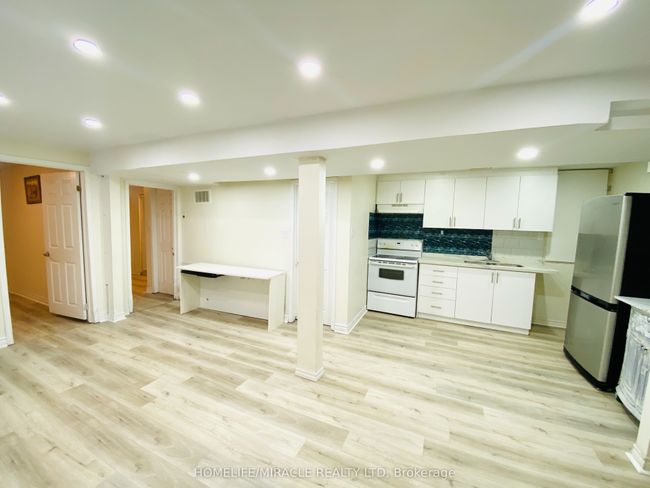 22 Cranberry Cres, House other with 5 bedrooms, 4 bathrooms and 5 parking in Brampton ON | Image 33