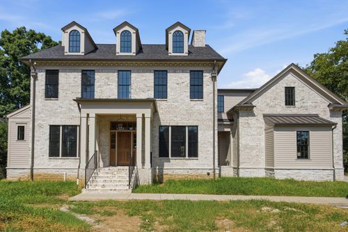 215 Page Rd, Nashville, TN, 37205-4422 | Card Image