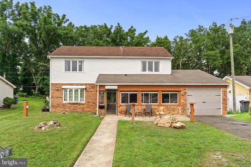 103 Holbrook Ln, Willingboro, NJ, 08046-1812 | Card Image