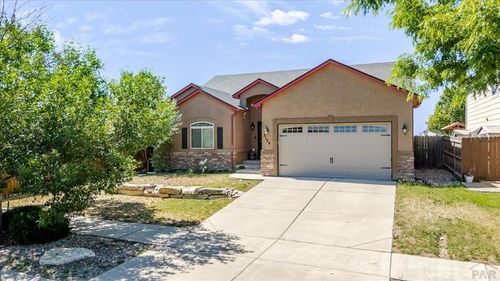3124 Bobcat Ln, Pueblo, CO, 81005-4019 | Card Image