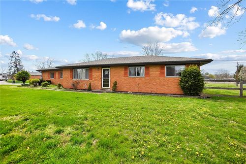 180 Chestnut Ave, Carlisle, OH, 45005-5824 | Card Image