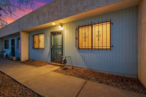 12609 Copperwood Dr Ne, Albuquerque, NM, 87123-1561 | Card Image
