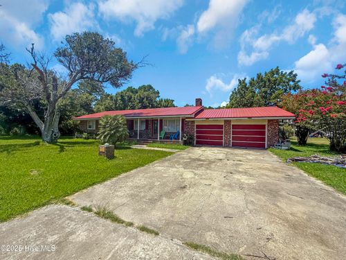 138 Moore Ln, Marshallberg, NC, 28553-9713 | Card Image