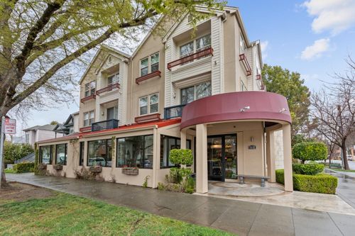 apt-204-2025 S St, Sacramento, CA, 95811-6843 | Card Image