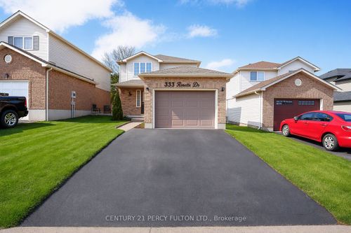333 Rosette Dr, Waterloo, ON, N2K3W7 | Card Image