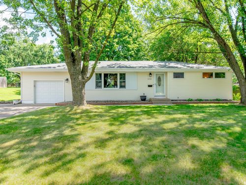 11133 Quinn Avenue S, Bloomington, MN, 55437 | Card Image
