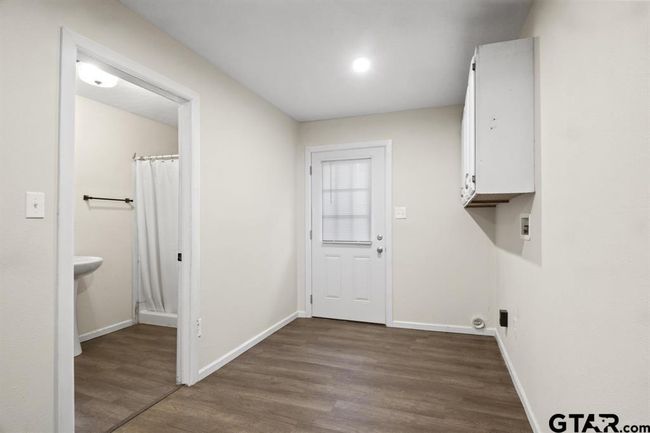 815 Bert St, House other with 5 bedrooms, 2 bathrooms and null parking in Daingerfield TX | Image 15