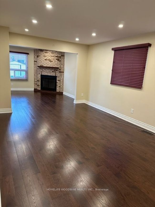 MAIN - 210 Ecclestone Dr, House other with 4 bedrooms, 3 bathrooms and 1 parking in Brampton ON | Image 21
