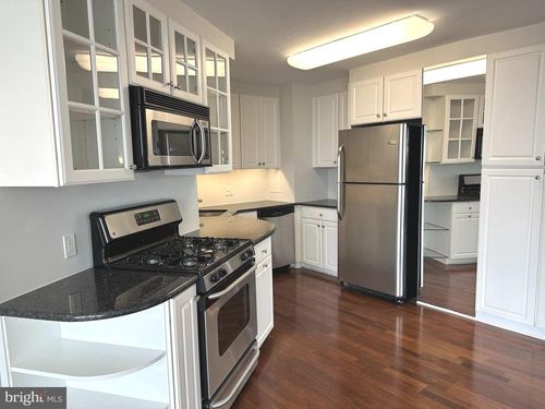 916-50 Belmont Ave, BALA CYNWYD, PA, 19004-2416 | Card Image