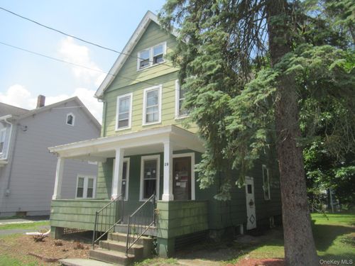 19 Bonnell St, Middletown, NY, 10940-5632 | Card Image