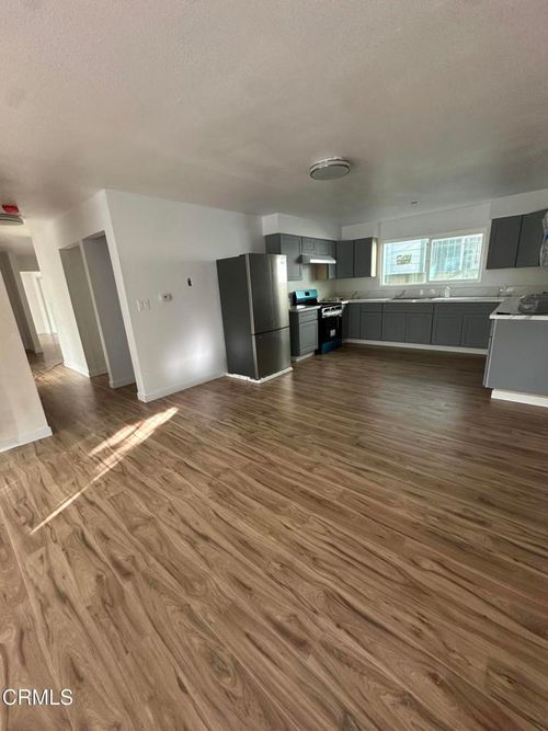 5540-5538 Gotham St, Bell Gardens, CA, 90201-5411 | Card Image