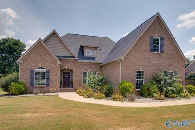 117 River Meadow Way, House other with 4 bedrooms, 3 bathrooms and null parking in Huntsville AL | Image 1